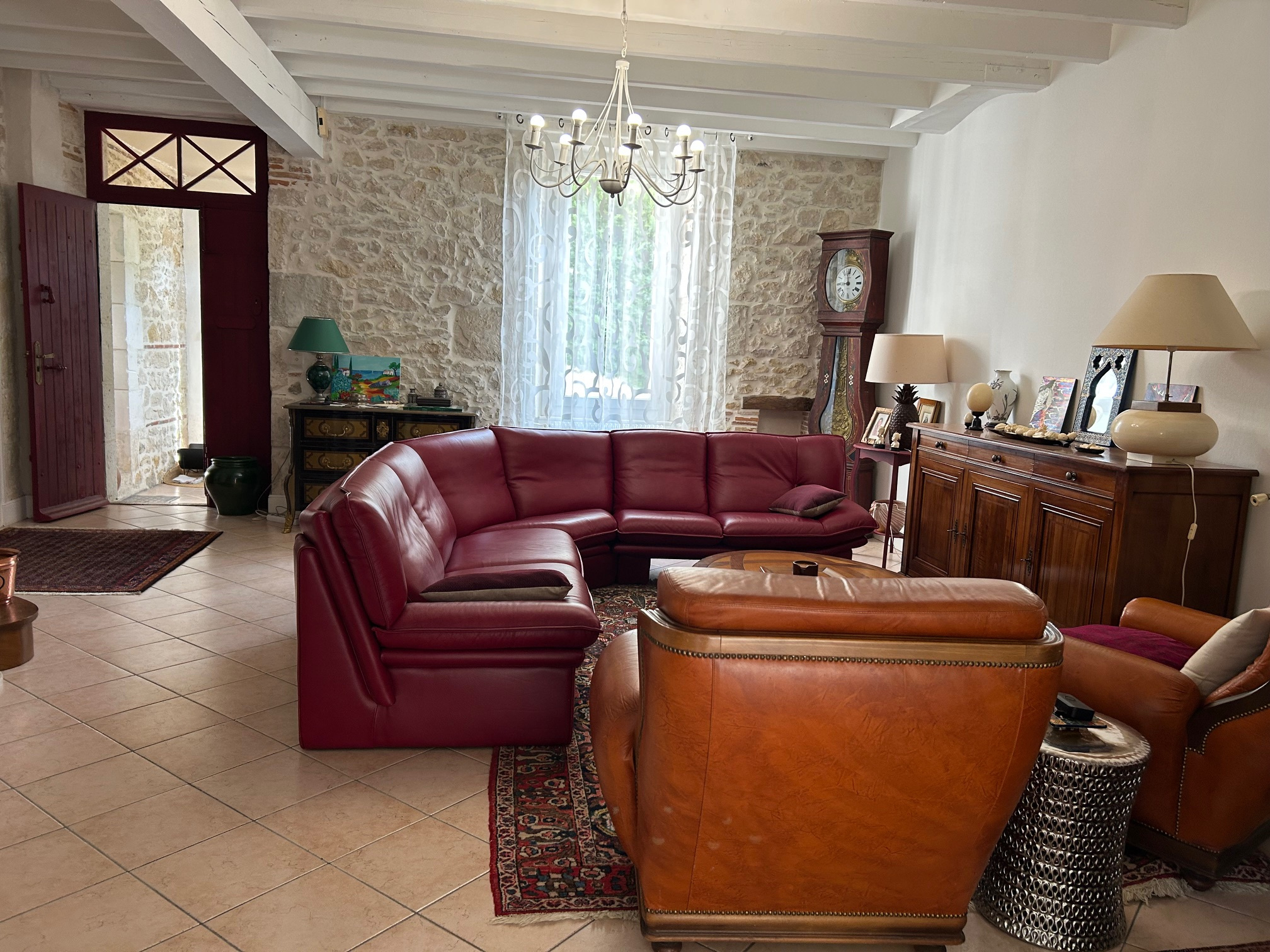 Maison pierre Lavardac