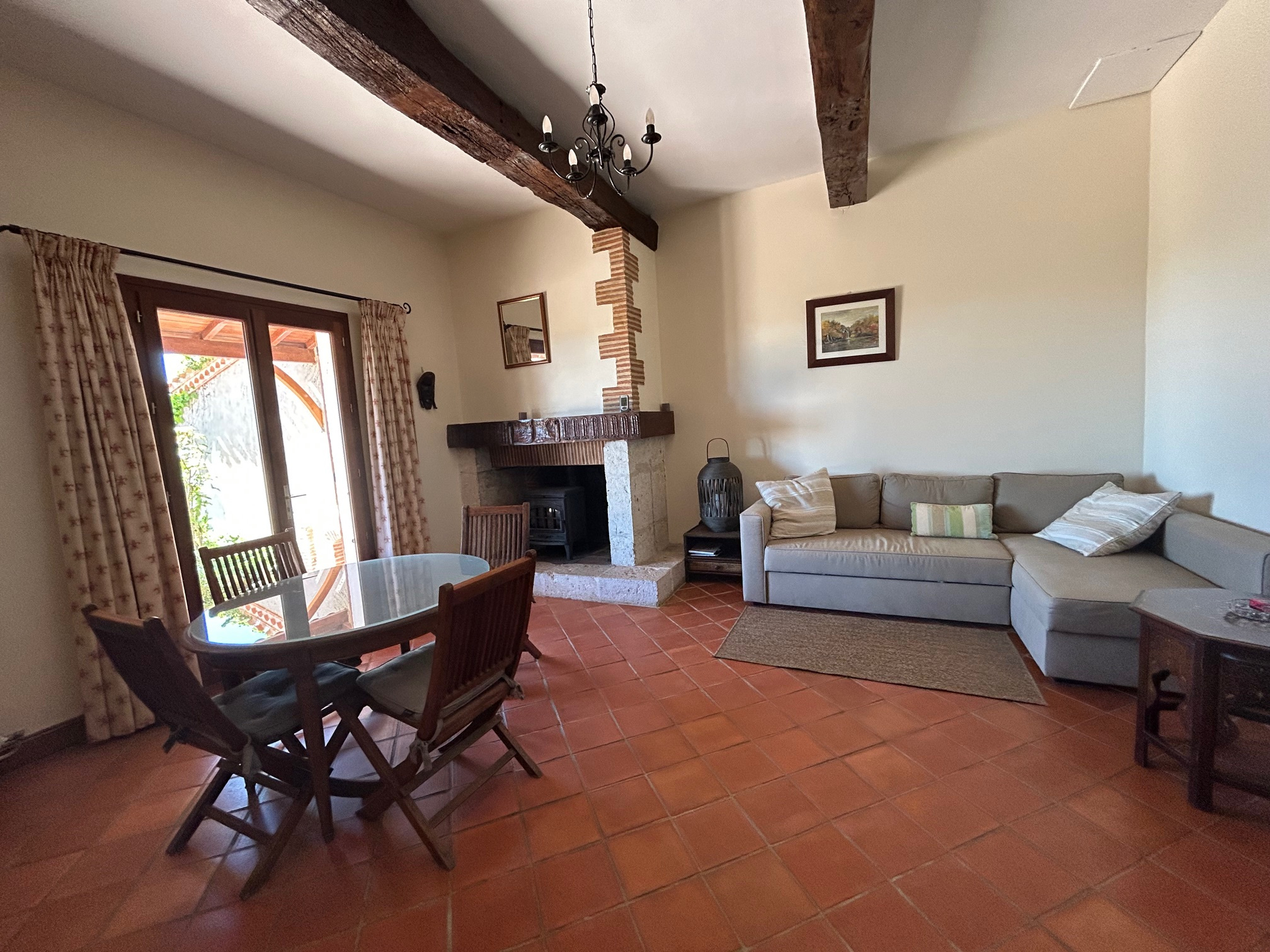 MAISON BOURGEOISE 2OO M2 +  TERRAIN 2845 M2