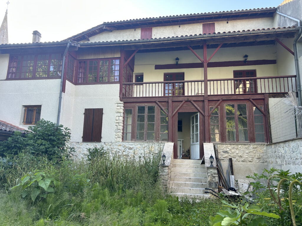 MAISON 160 M2 + JARDIN