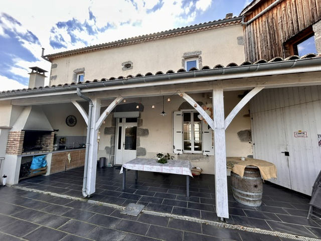 10 MIN DE CASTELJALOUX MAISON PIERRE 138 M2 + PISCINE